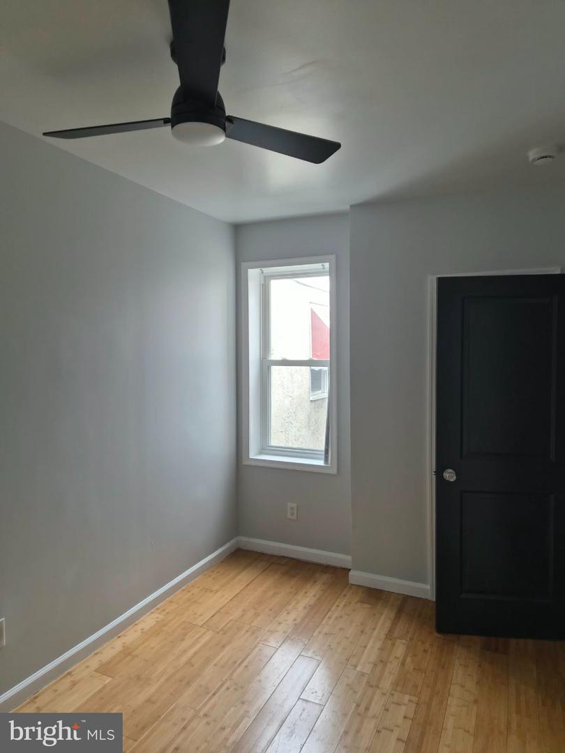 551 N Gross St Property Photo 16