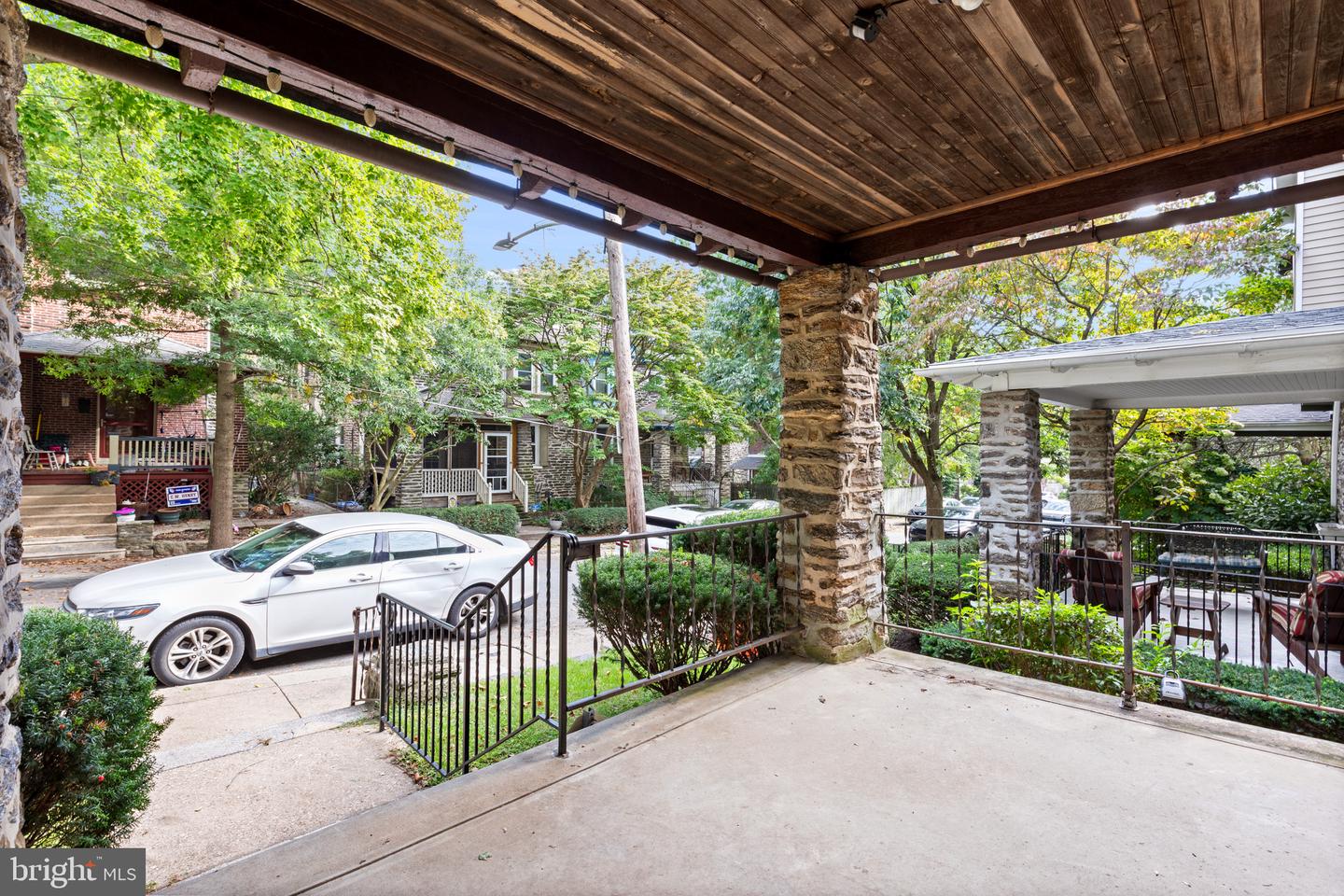 129 W Nippon St Property Photo 3