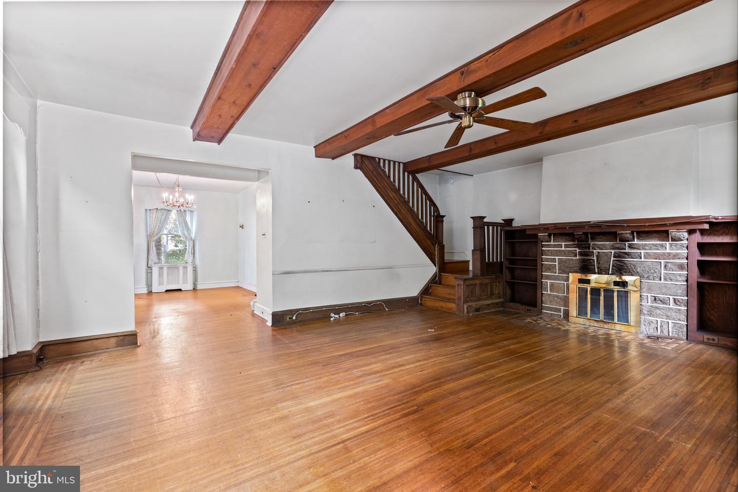 129 W Nippon St Property Photo 6