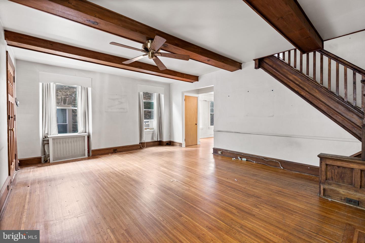 129 W Nippon St Property Photo 9