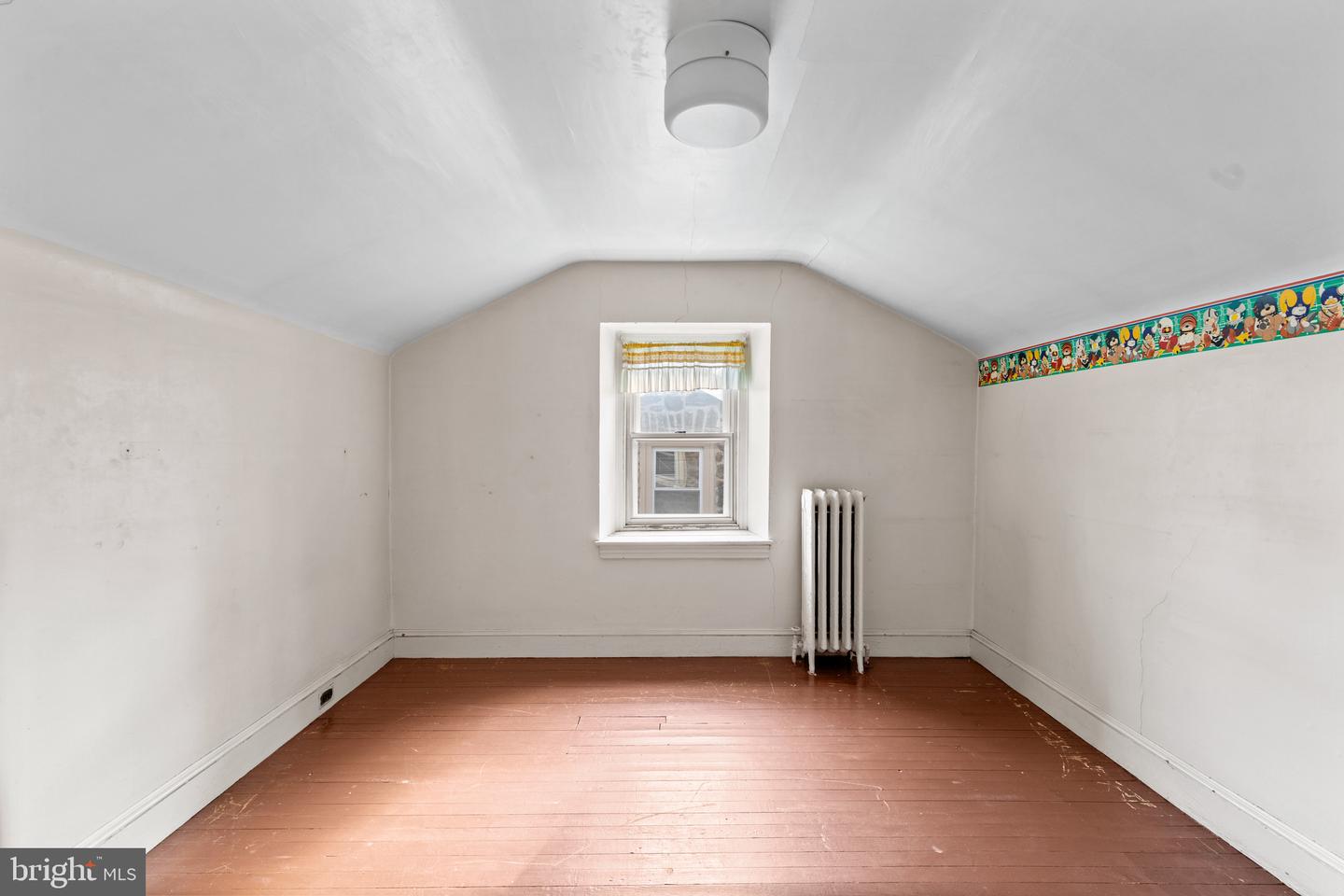 129 W Nippon St Property Photo 24