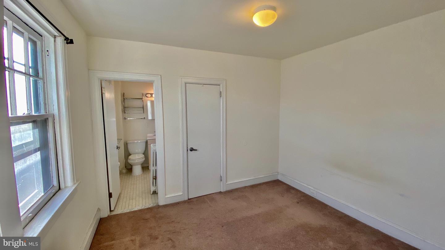 332-34 S 17th St #3a Property Photo 9