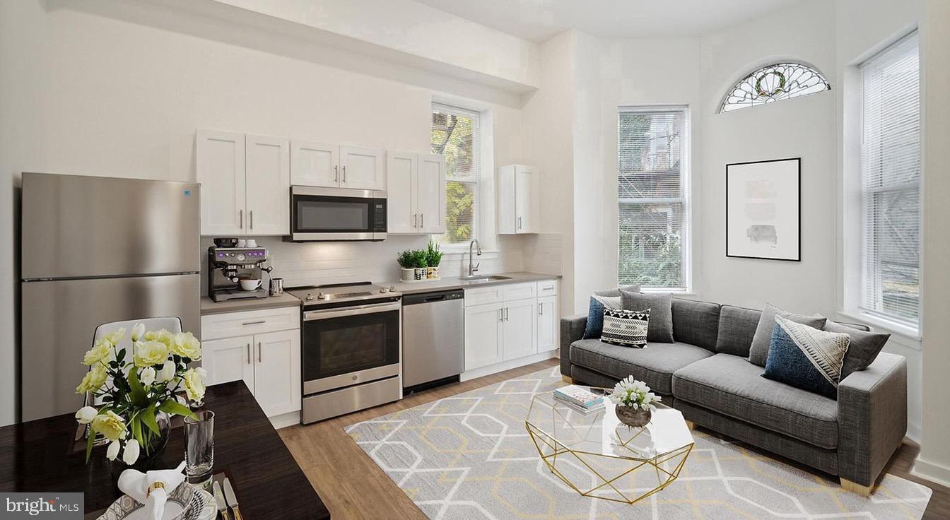 407 S 42nd St #1r Property Photo 6