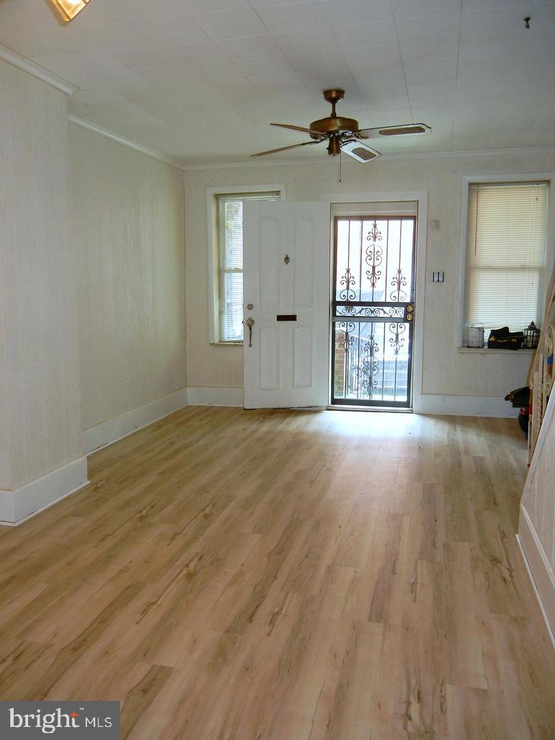 1643 S Marston St Property Photo 6