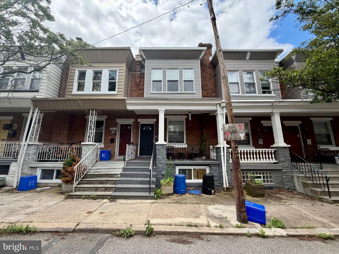 2614 INGERSOLL ST Property Photo 1