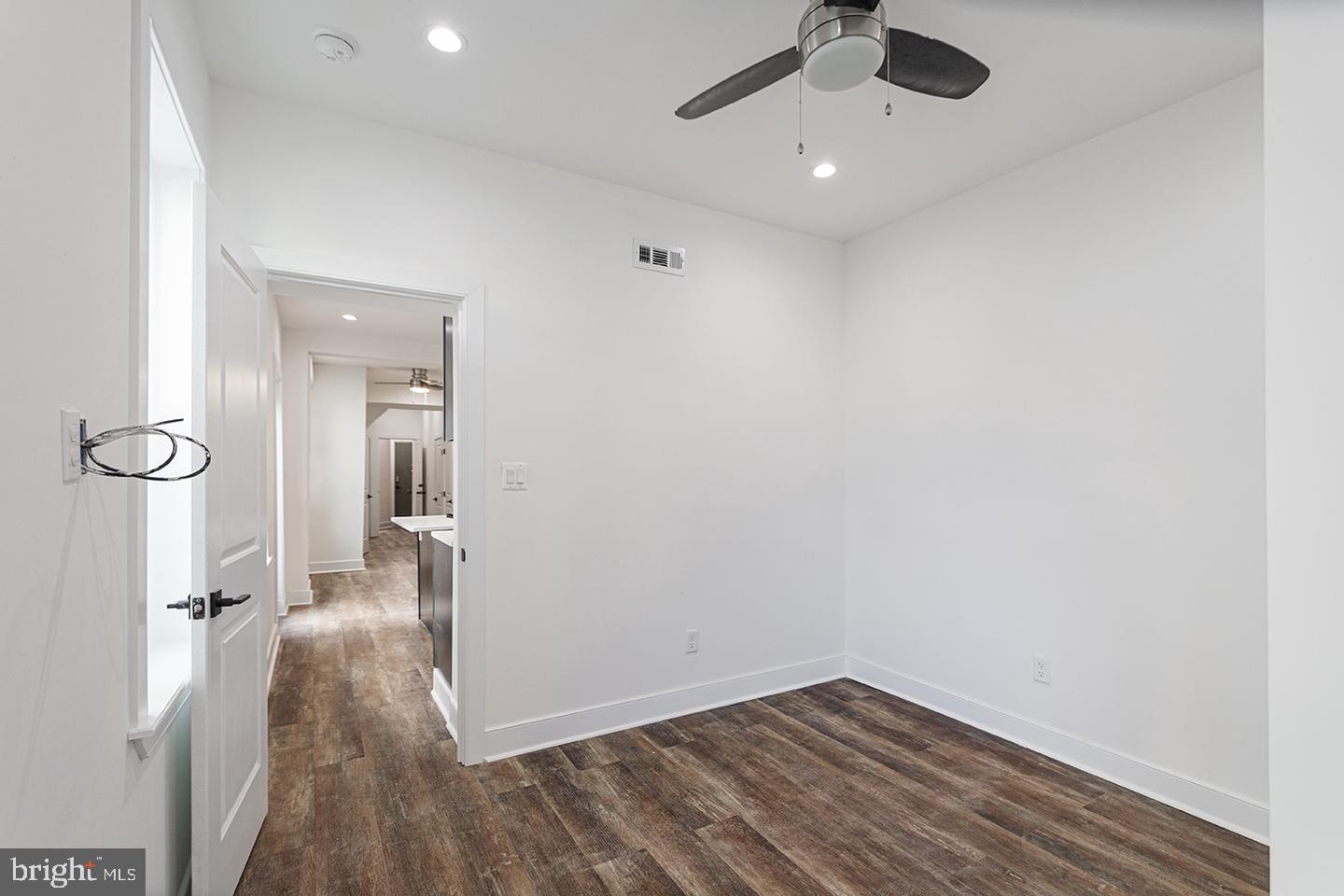 2221 Federal St #unit 1 Property Photo 6