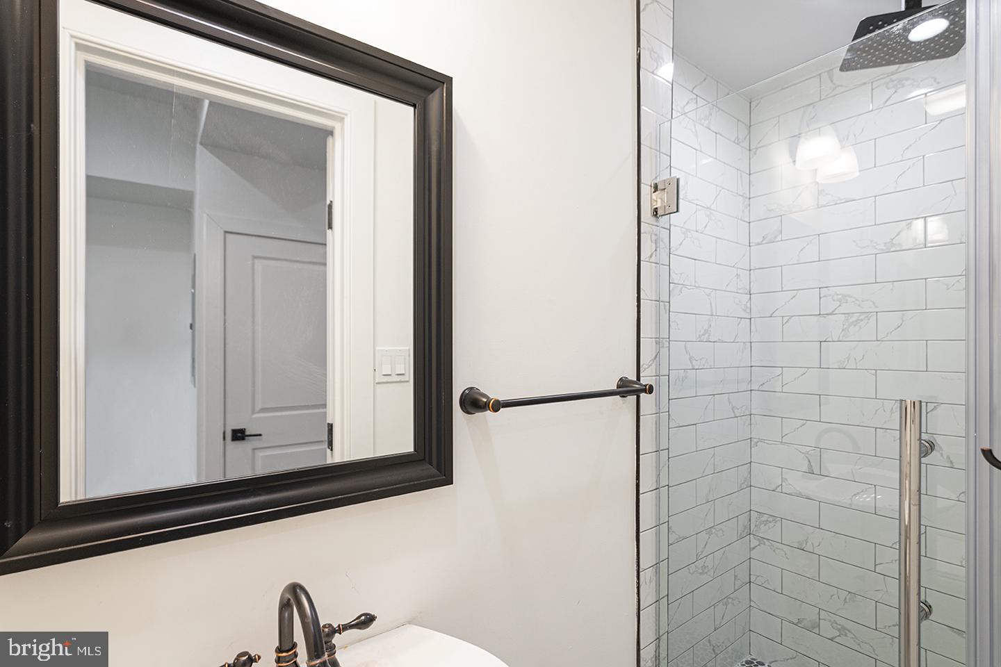 2221 Federal St #unit 1 Property Photo 9