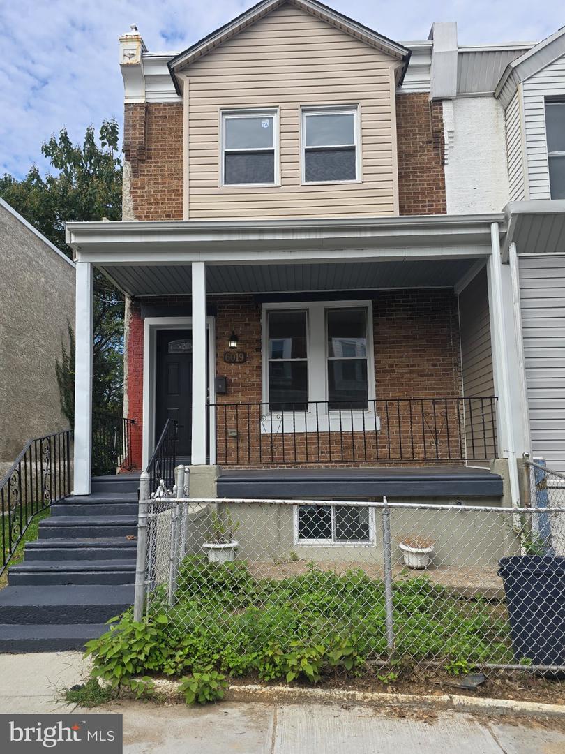 6019 Trinity St Property Photo 3