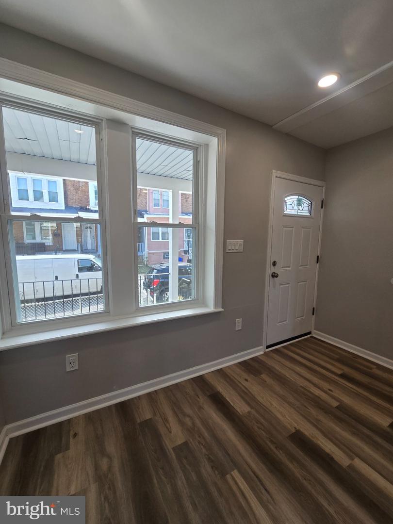 6019 Trinity St Property Photo 4