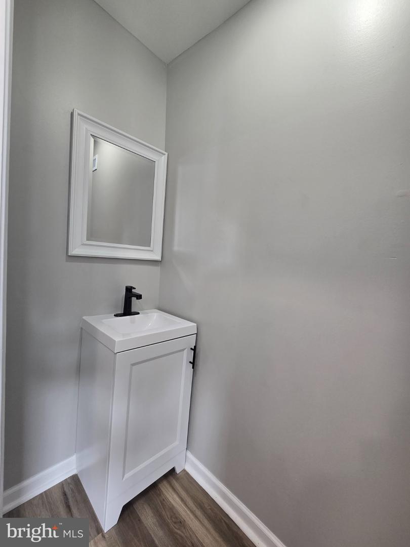 6019 Trinity St Property Photo 44