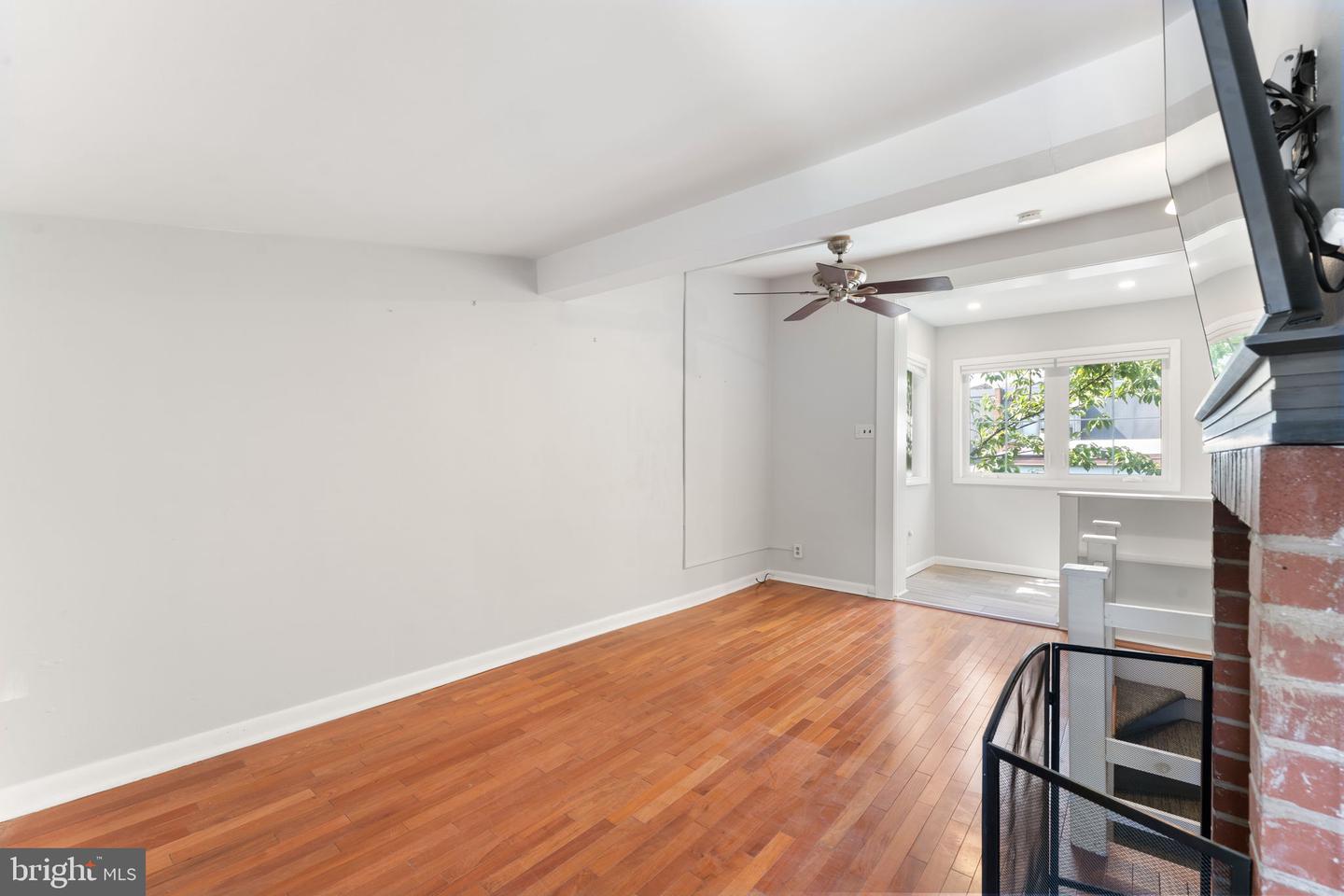 718 Addison St #f Property Photo 30