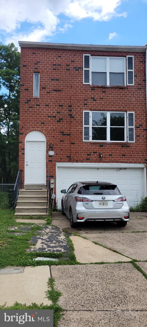9479 WOODBRIDGE RD Property Photo 1
