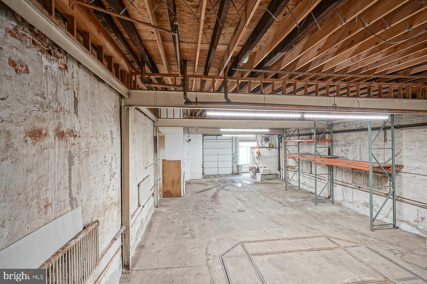 317 Dickinson St #warehouse Property Photo 10