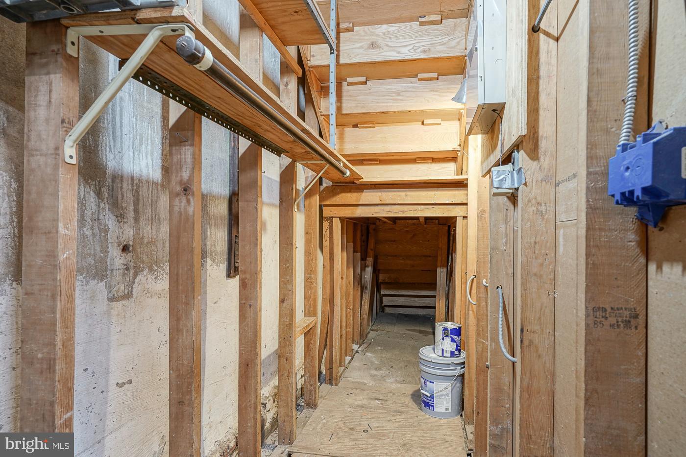 317 Dickinson St #warehouse Property Photo 11