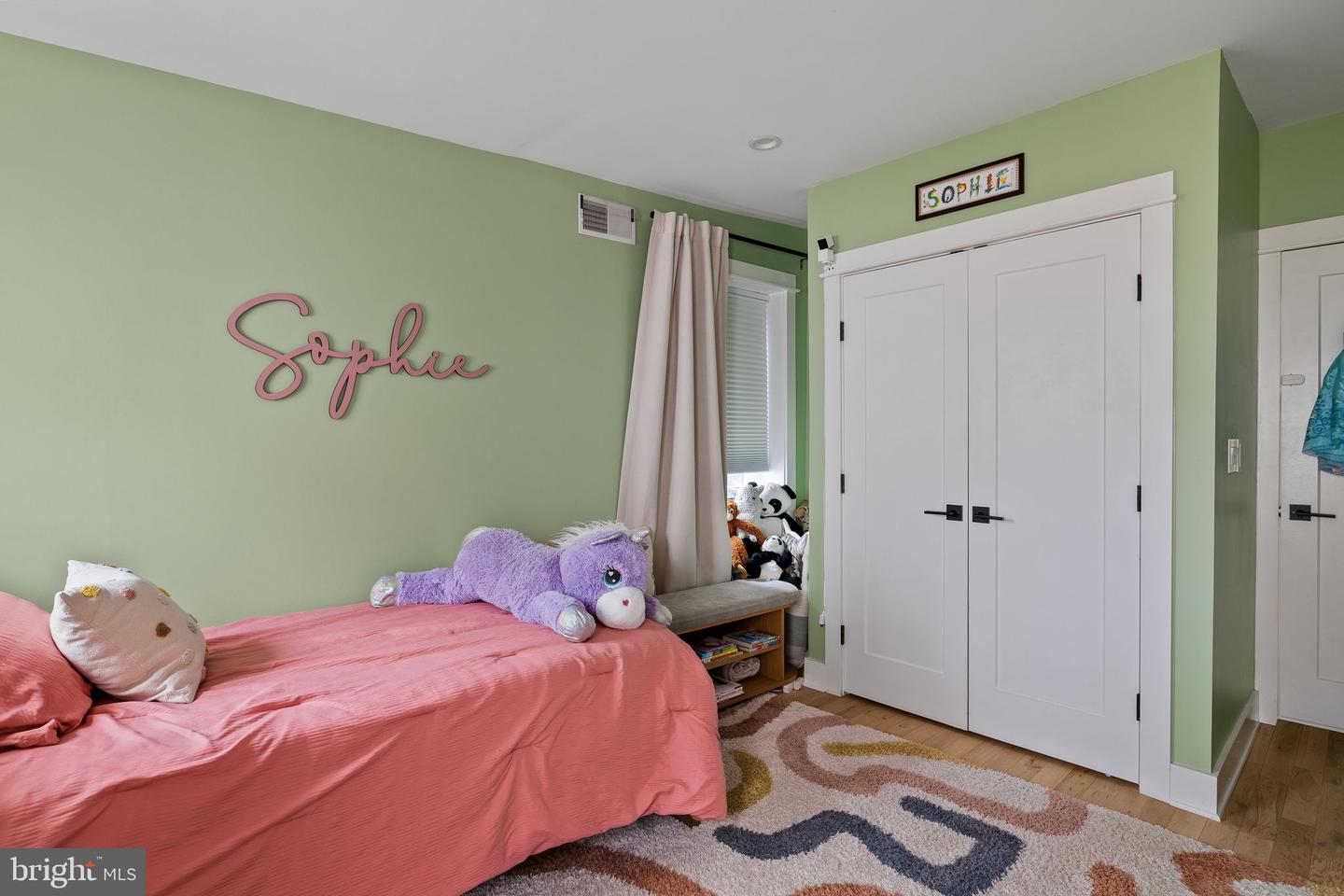 2609 Christian St Property Photo 31