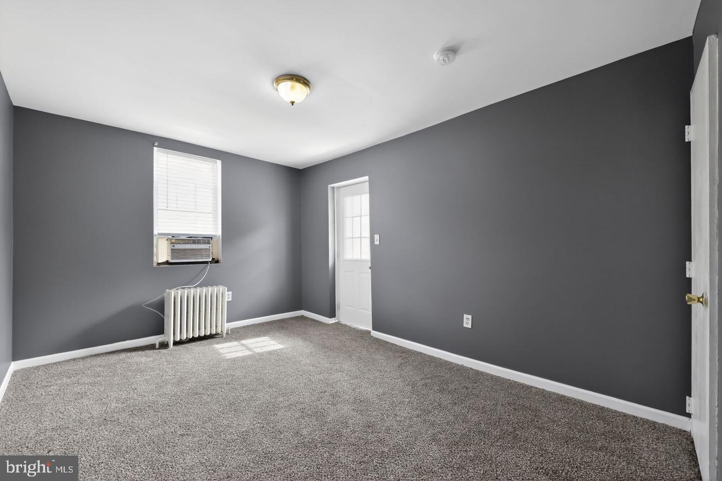 5820 Woodcrest Ave #3 Property Photo 4