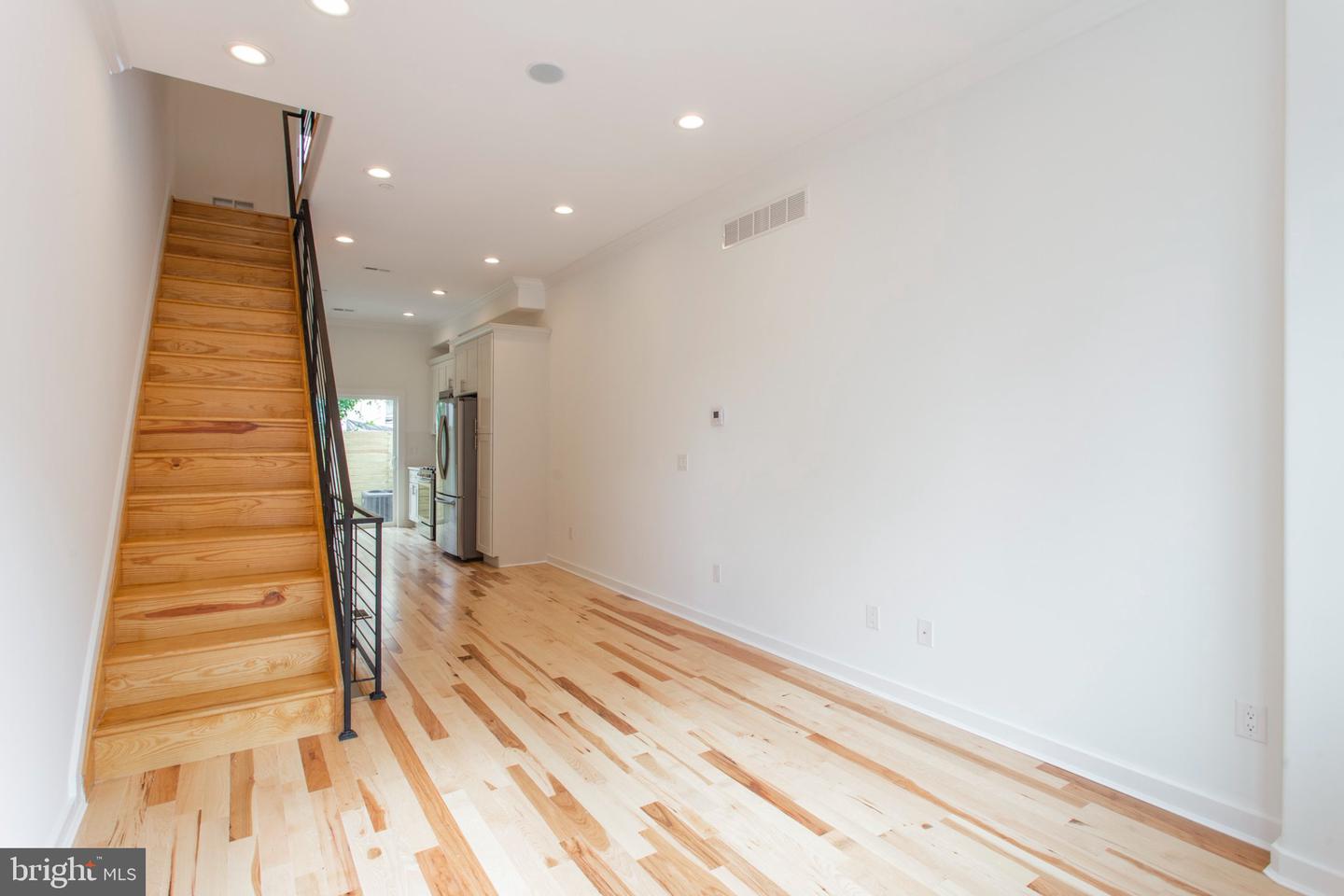 2611 TITAN ST Property Photo 1
