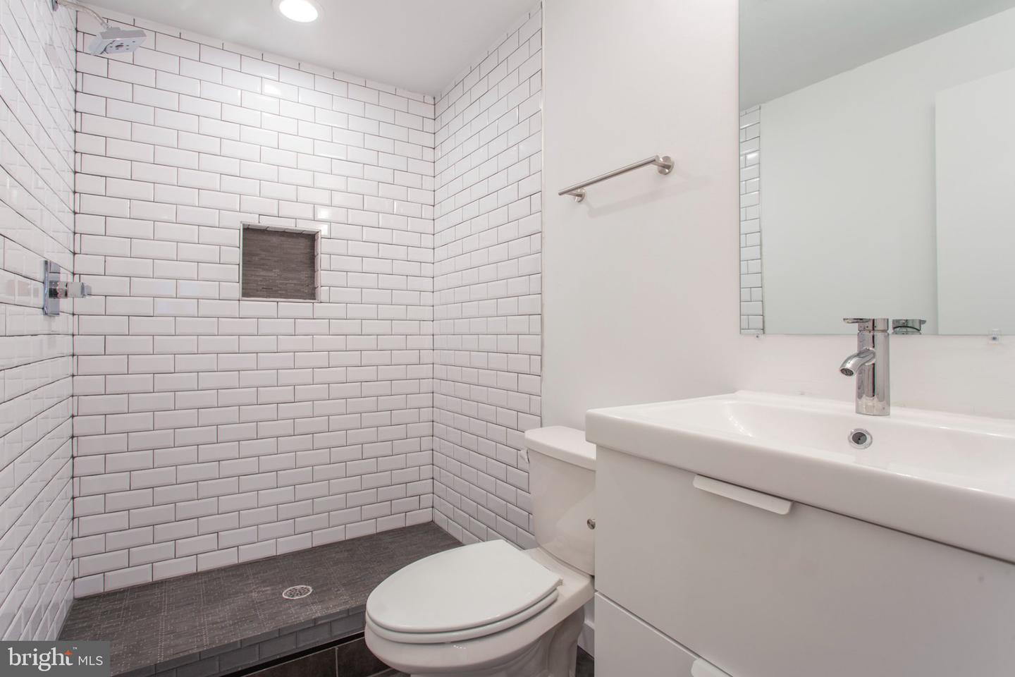 2611 Titan St Property Photo 15