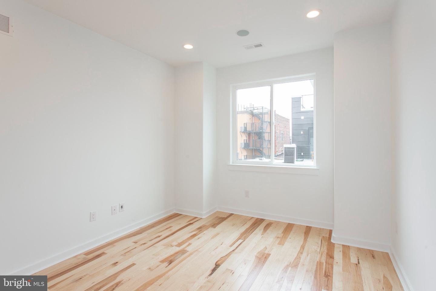 2611 Titan St Property Photo 29