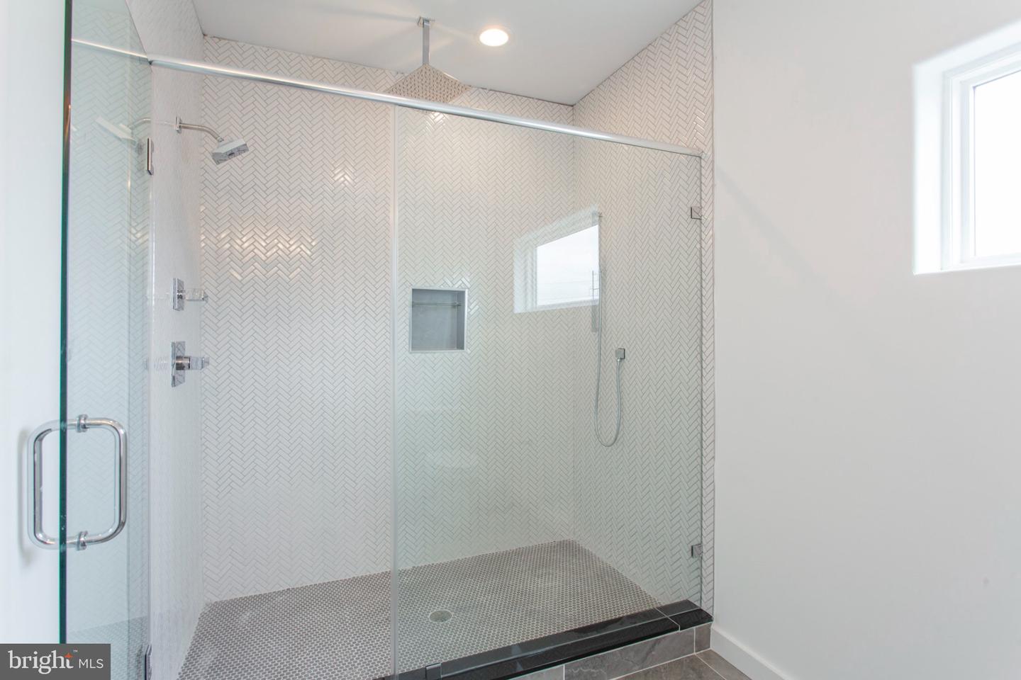 2611 Titan St Property Photo 31