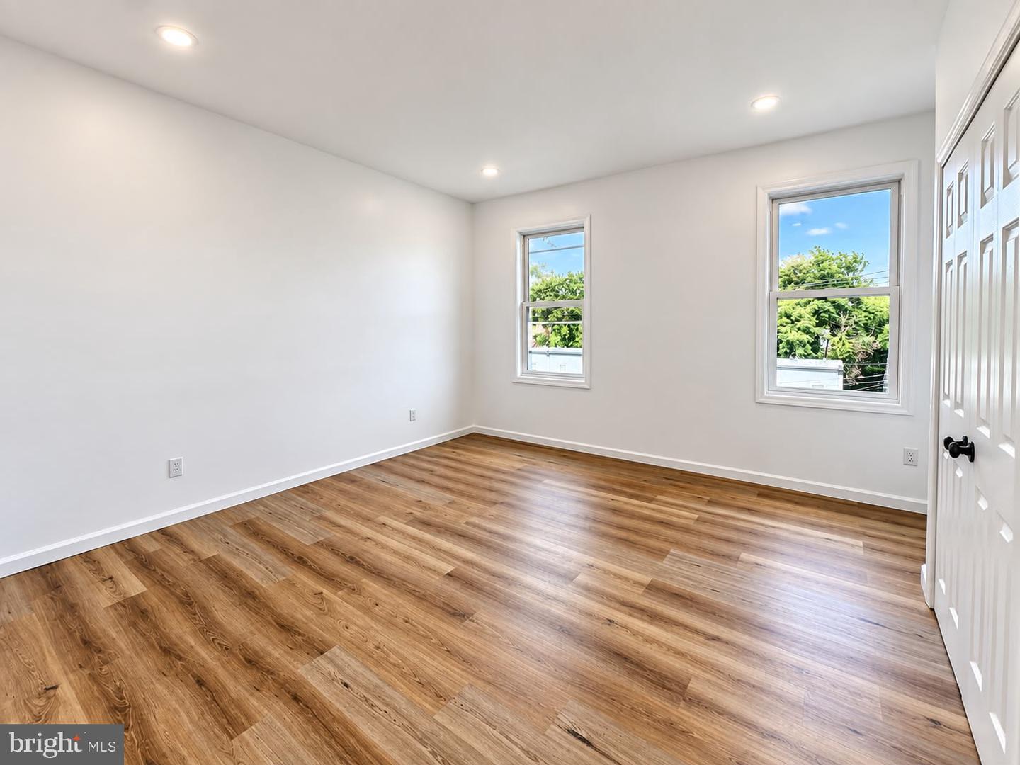 2022 W Ontario St #3 Property Photo 1