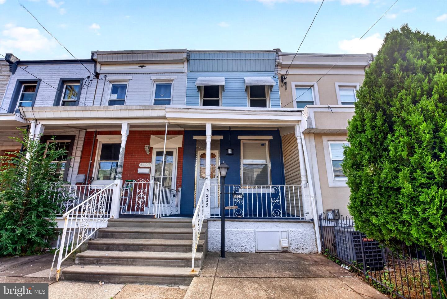 3225 Gaul St Property Photo 1