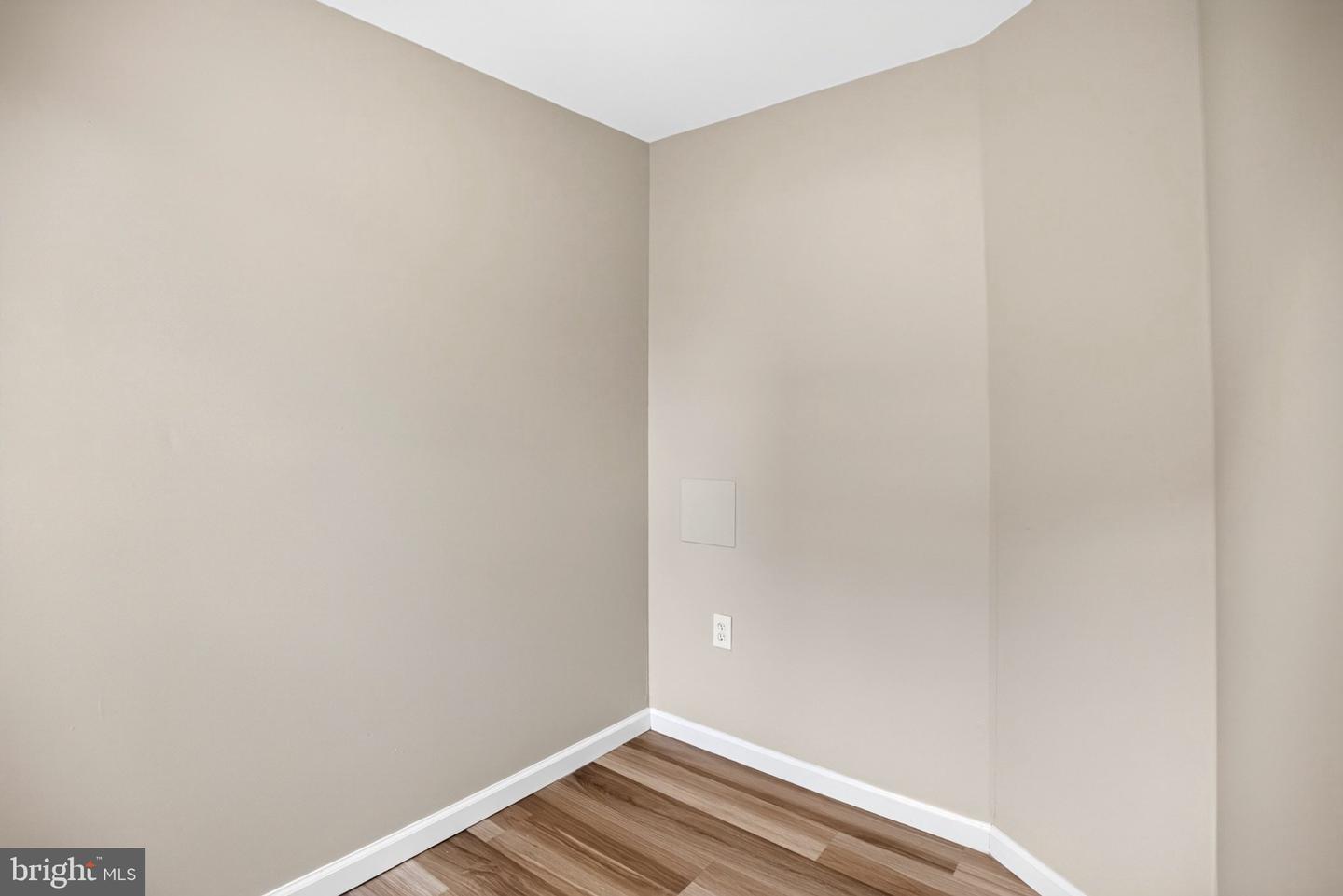 3225 Gaul St Property Photo 11
