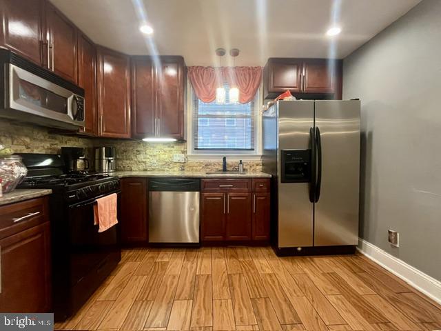 6040 Alma St Property Photo 15