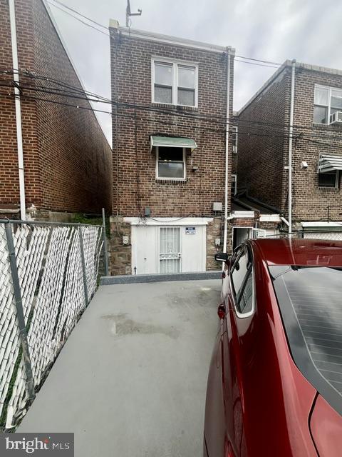 6040 Alma St Property Photo 36