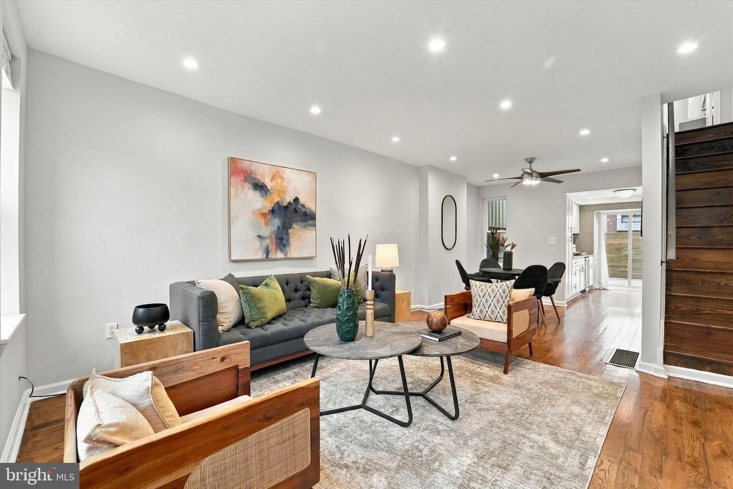 2027 WILDER ST Property Photo 1