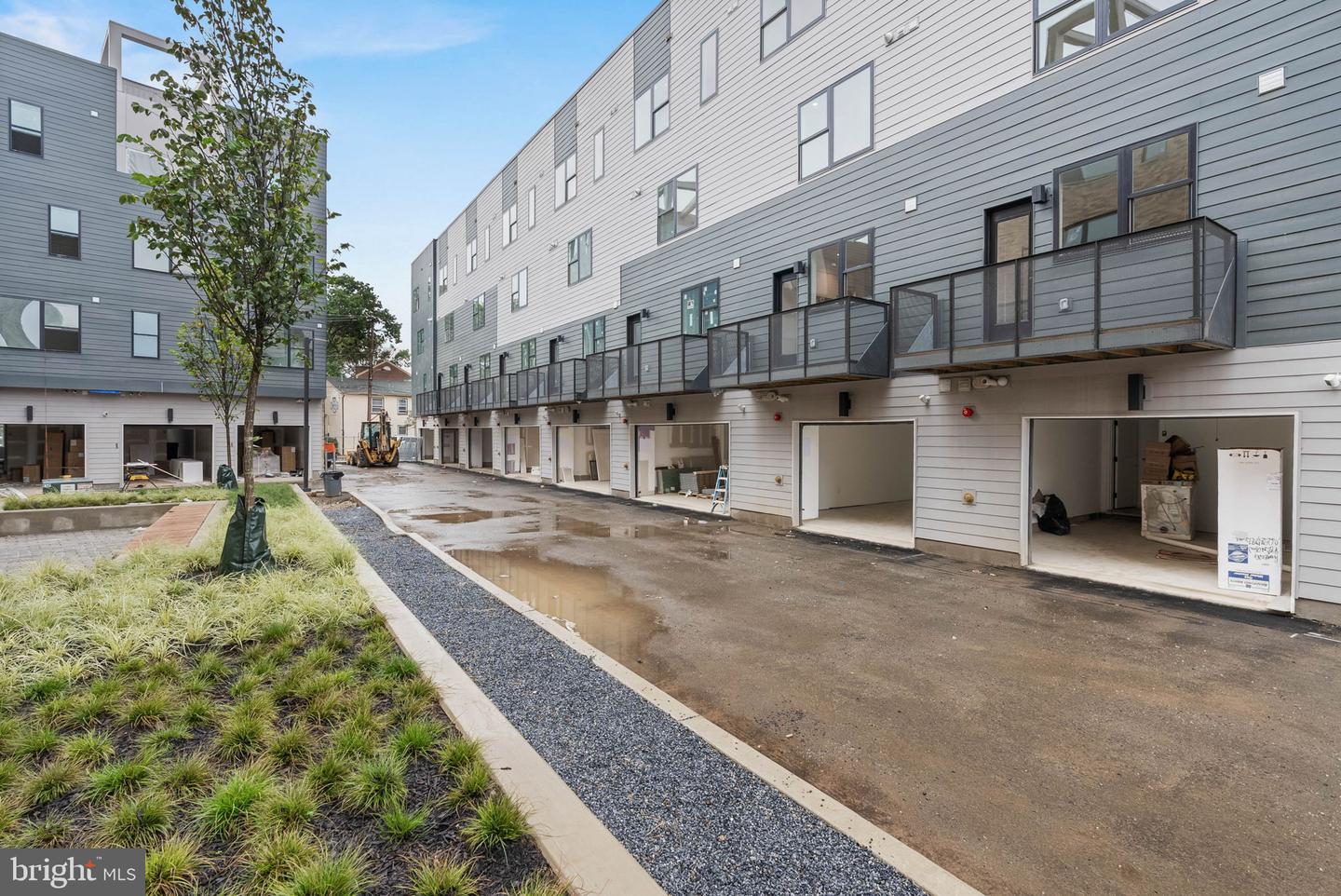 650 Fairmount Ave #i4 Property Photo 37