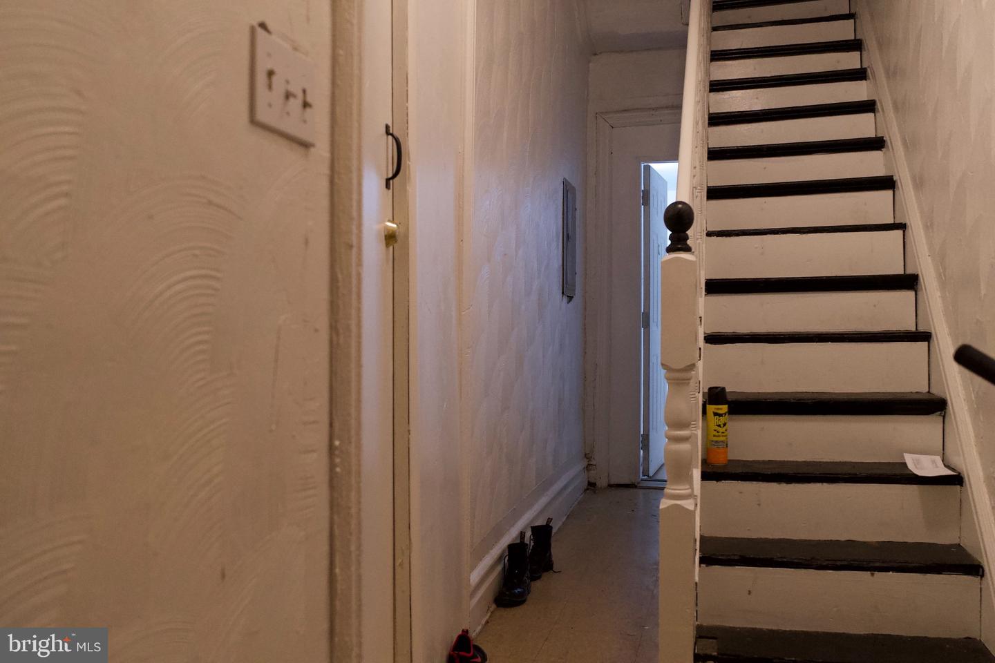 925 Susquehanna Ave Property Photo 3