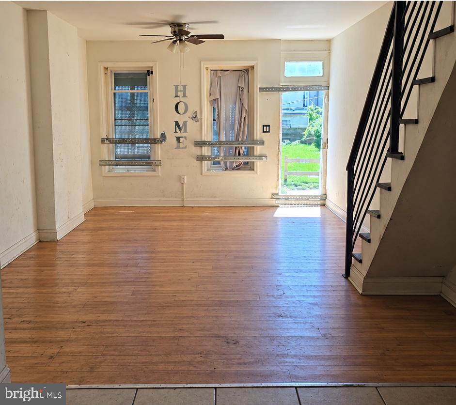 1864 N Judson St Property Photo 3