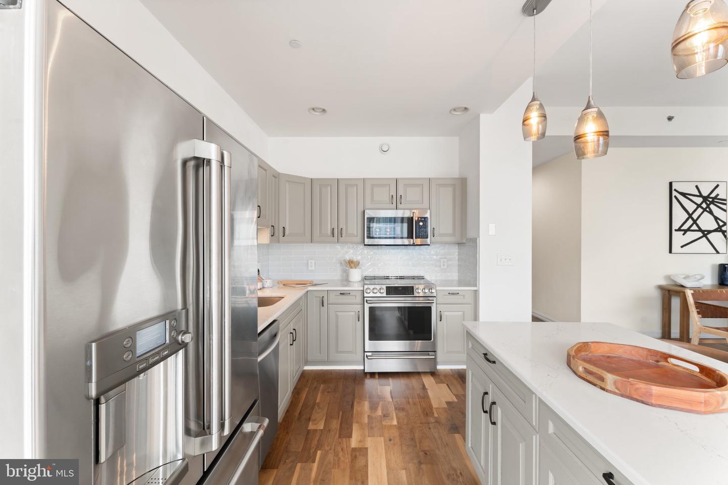 901 N Penn St #r2003 Property Photo 15