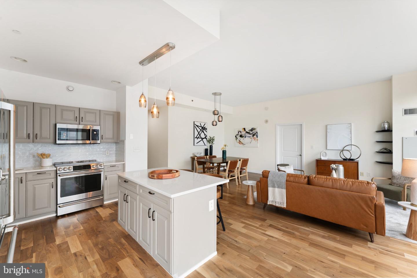 901 N Penn St #r2003 Property Photo 16