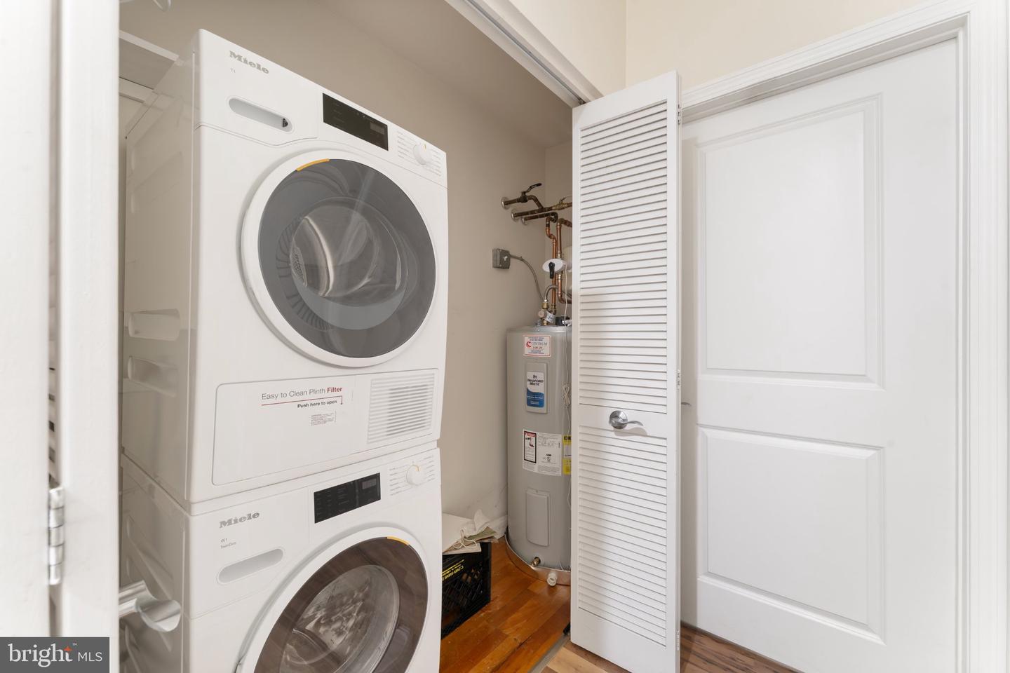 901 N Penn St #r2003 Property Photo 21