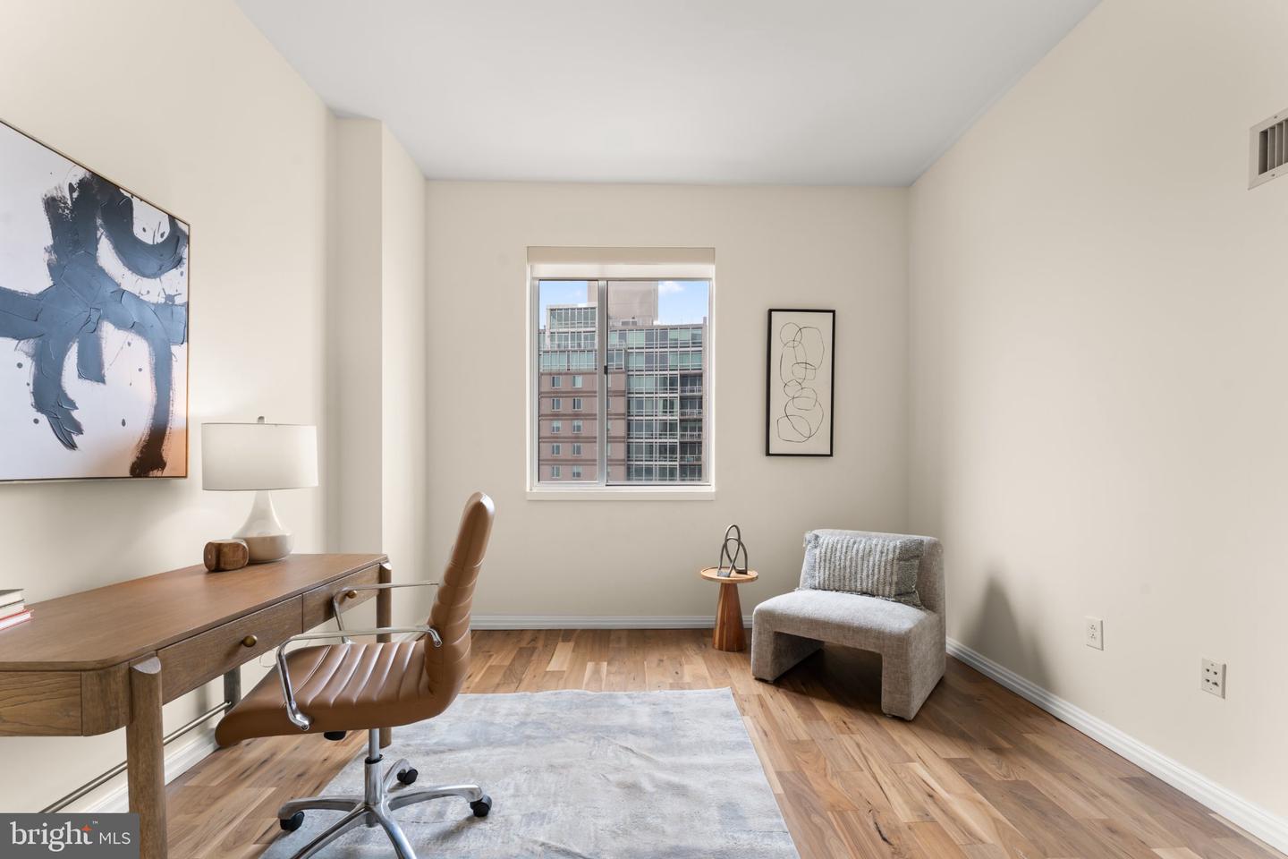 901 N Penn St #r2003 Property Photo 30