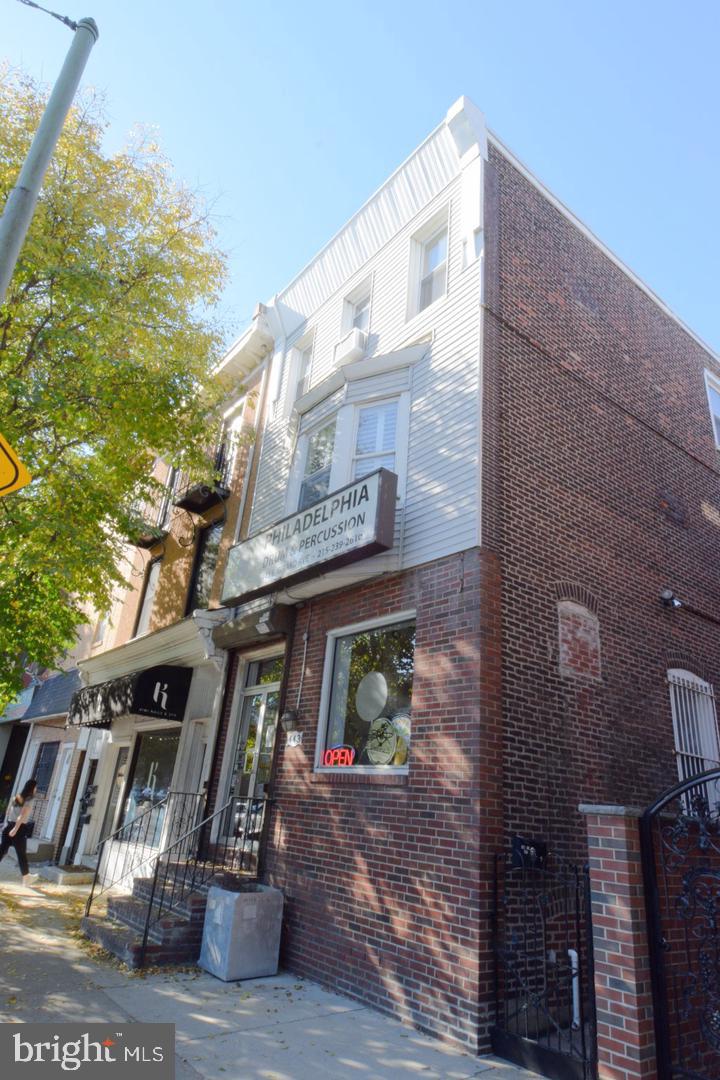 443 E Girard Ave #2 Property Photo 12