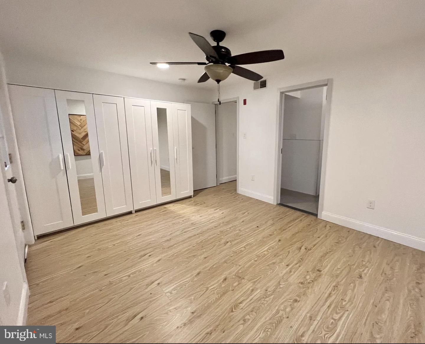 4310 Spruce St Property Photo 6