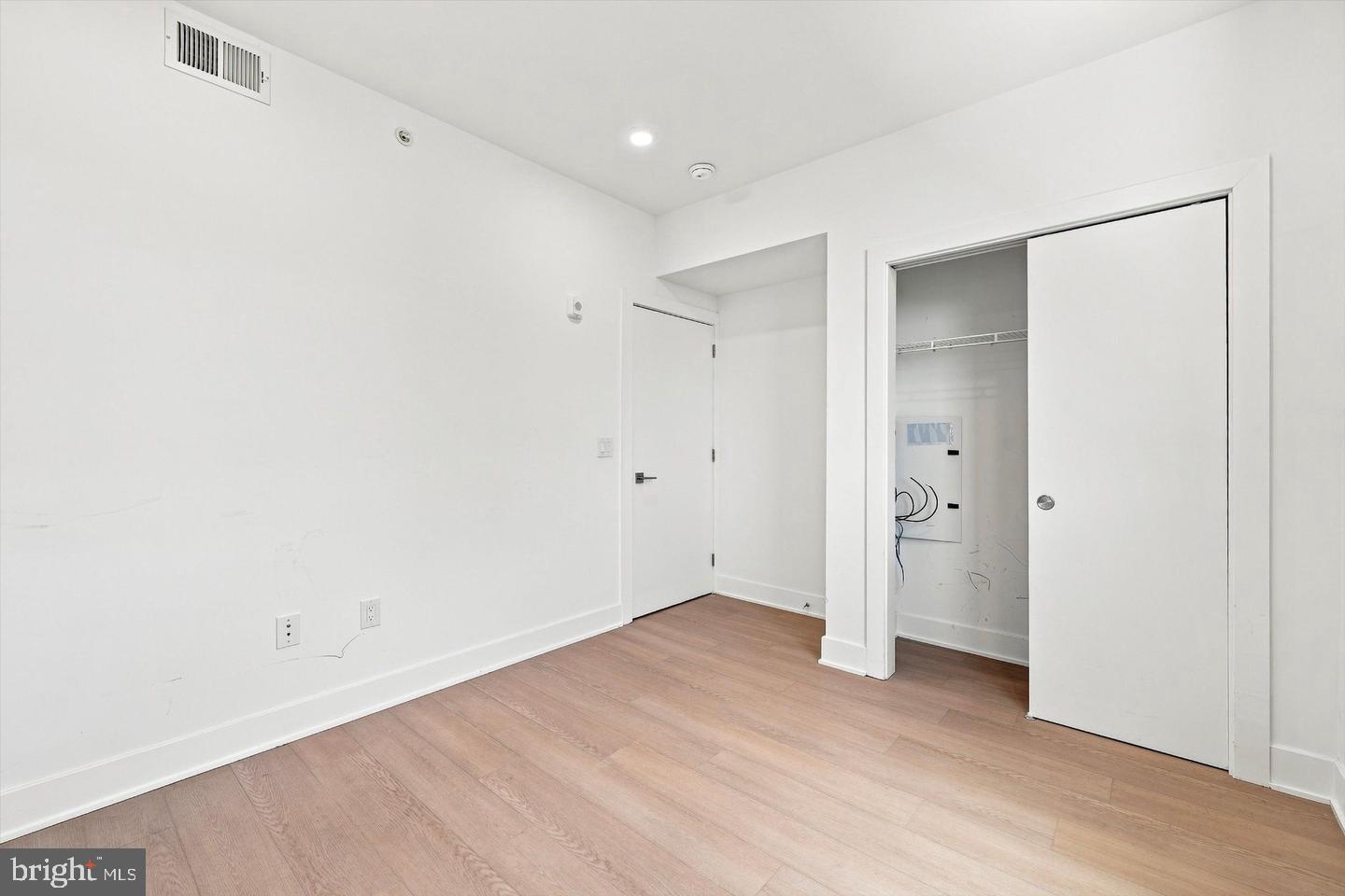 2000 Dreer St #407 Property Photo 13