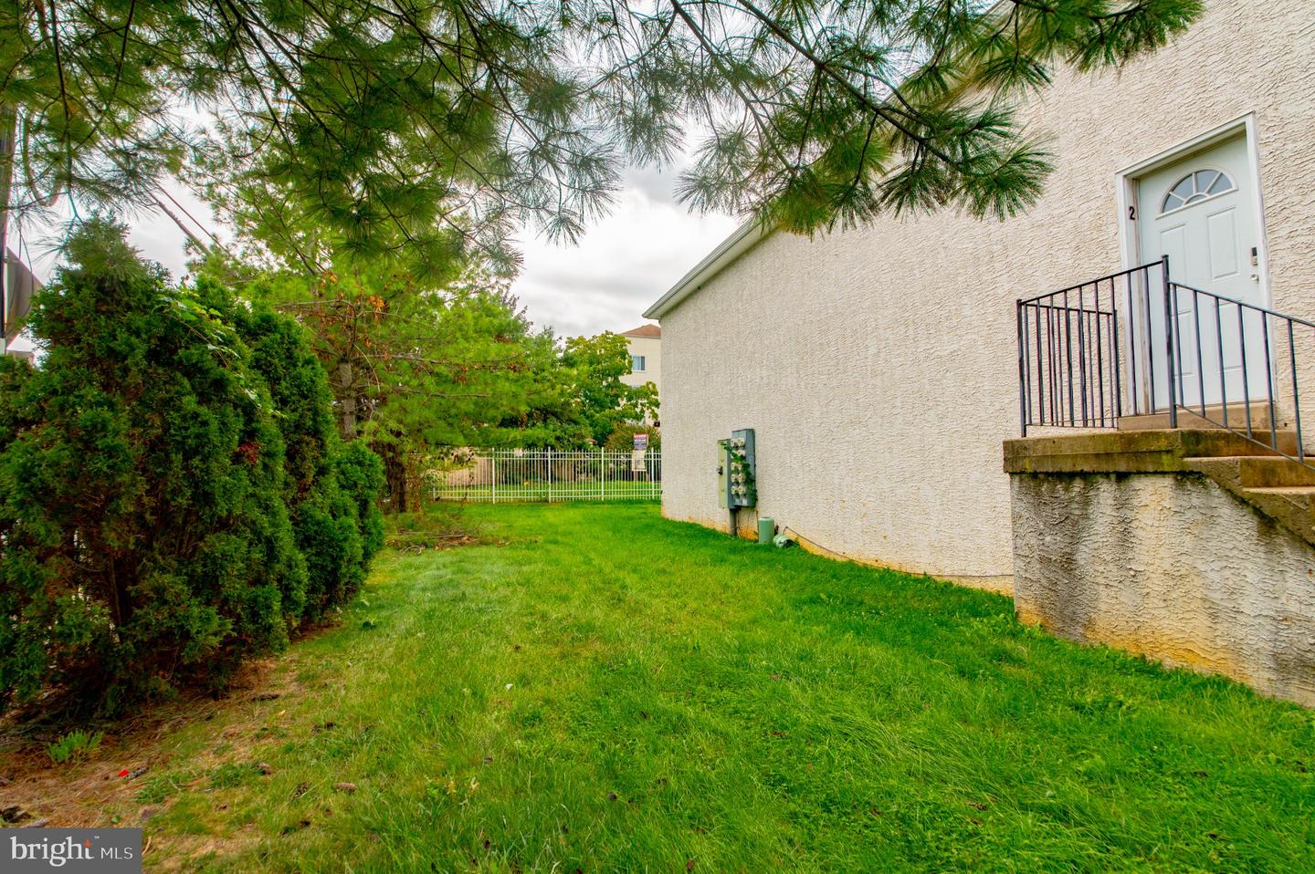9228-38 Blue Grass Rd #2 Property Photo 4