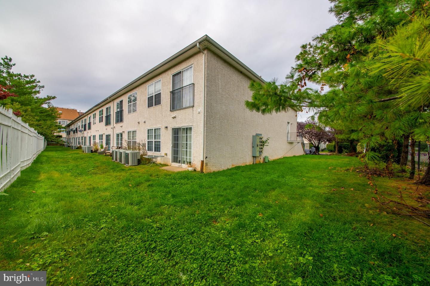 9228-38 Blue Grass Rd #2 Property Photo 23