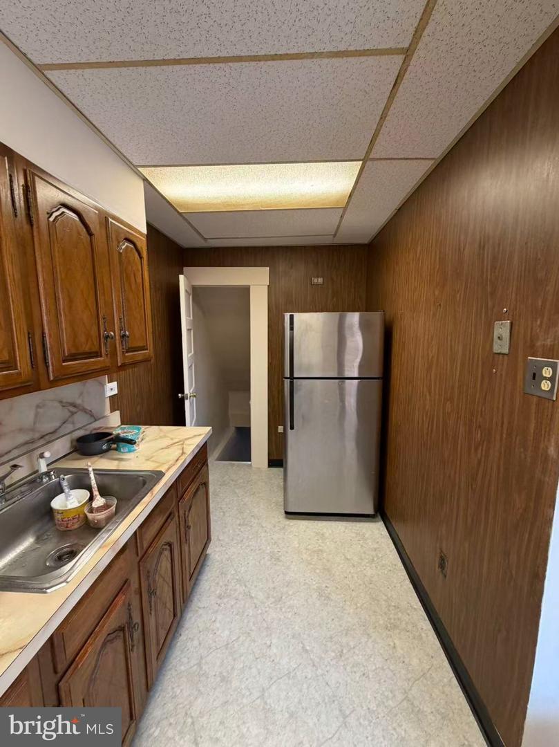5217 Ditman St Property Photo 5
