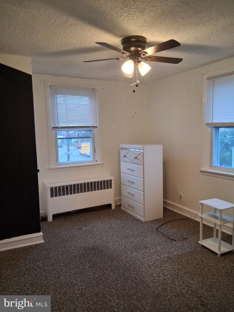 2853 Benner St Property Photo 6