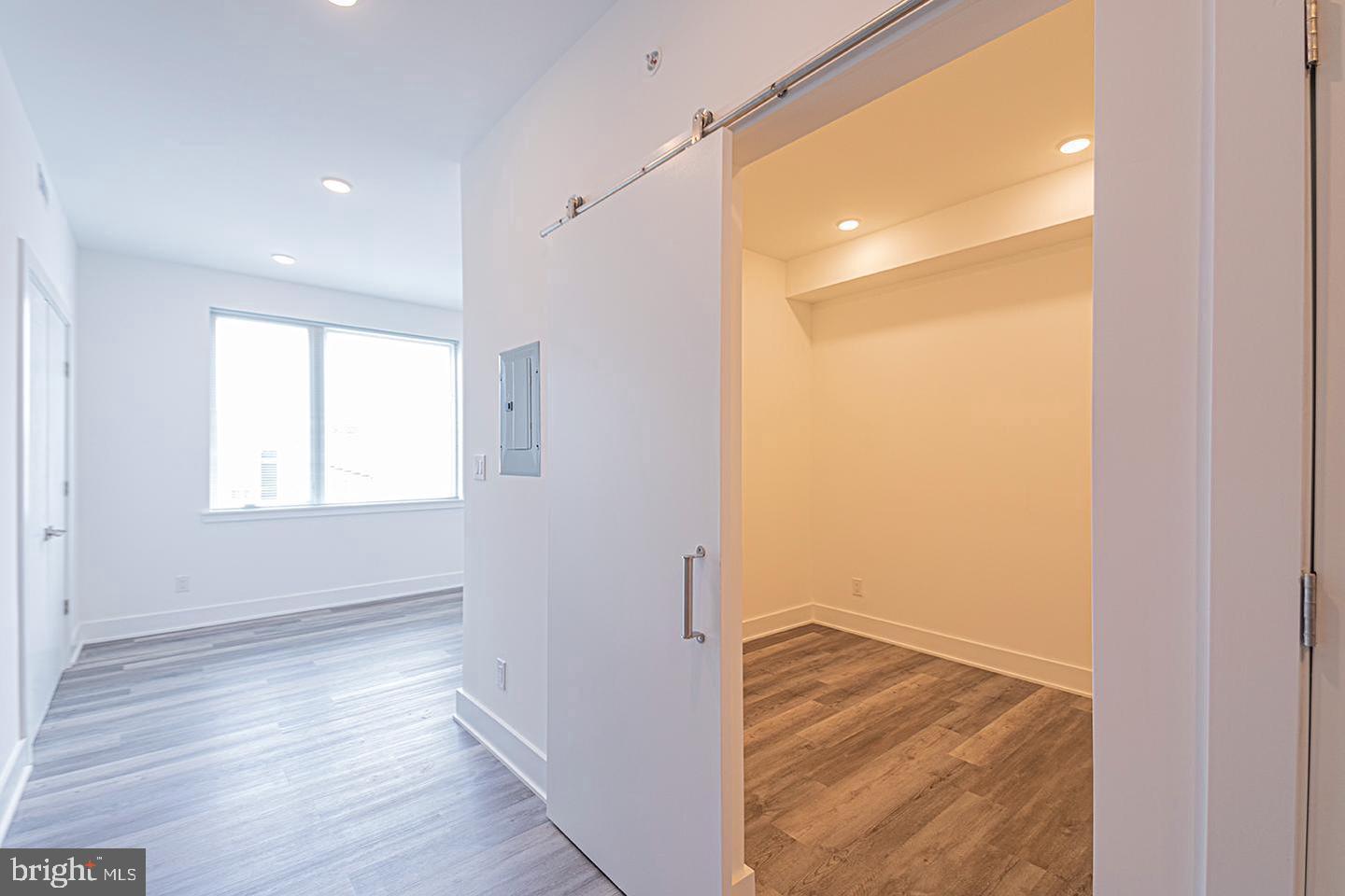 1245 Ridge Ave #unit 307 Property Photo 7