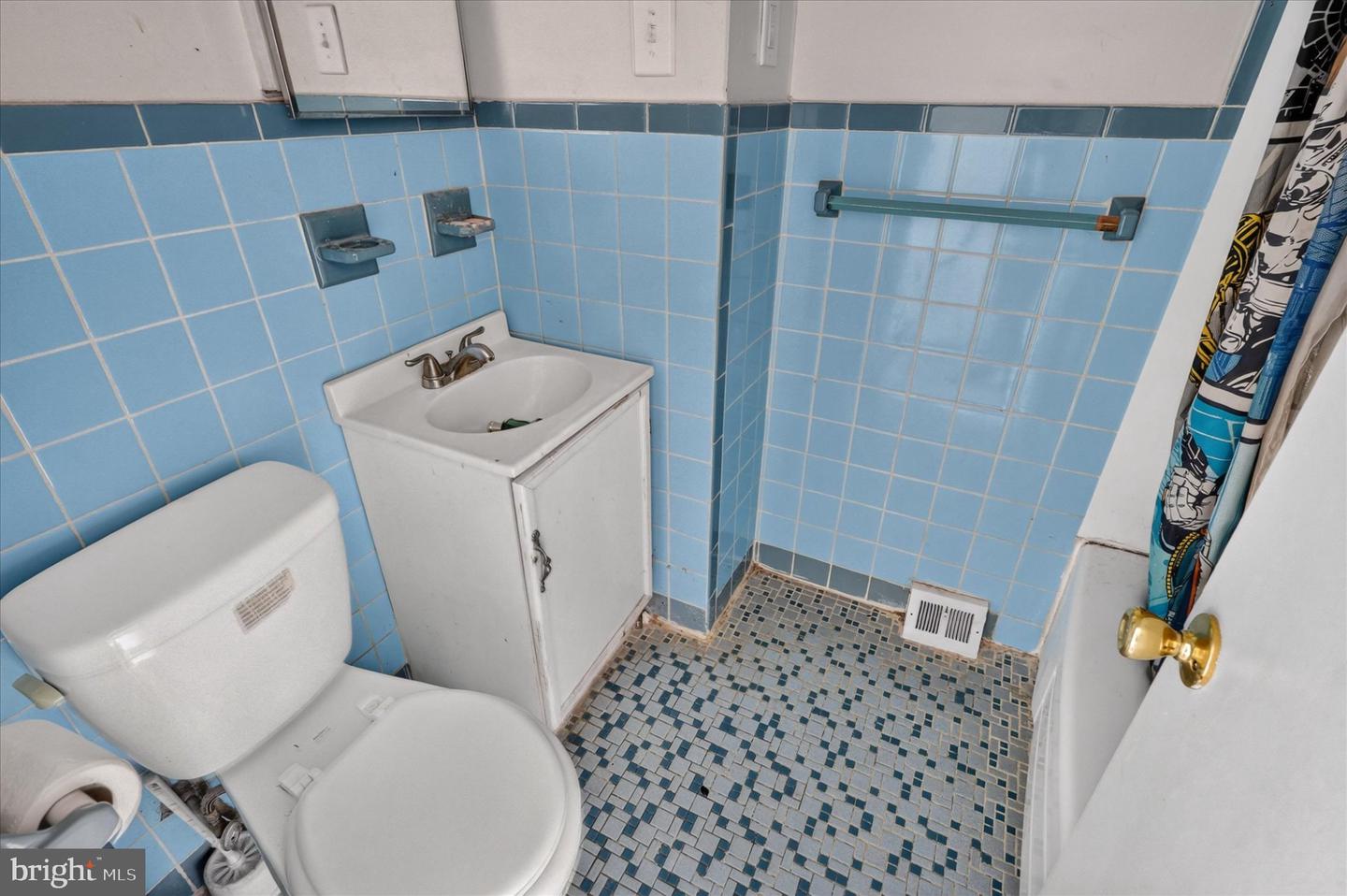 3300 Primrose Rd Property Photo 11