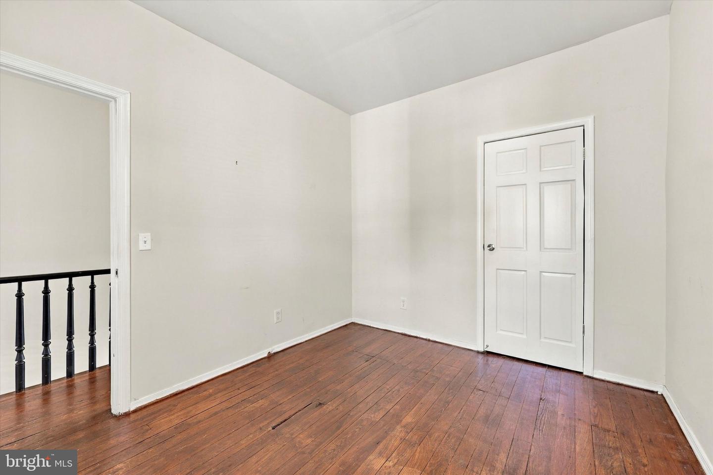 1627 W Thompson St Property Photo 24