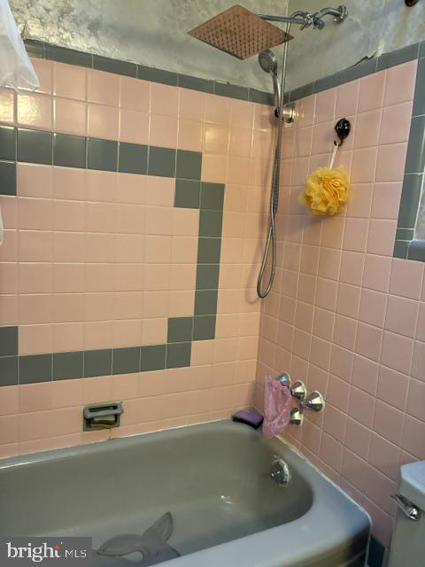 1107 Brighton St Property Photo 16