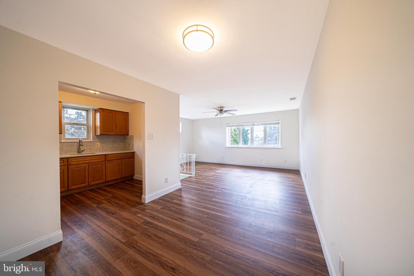 7974 Loretto Ave Property Photo 4