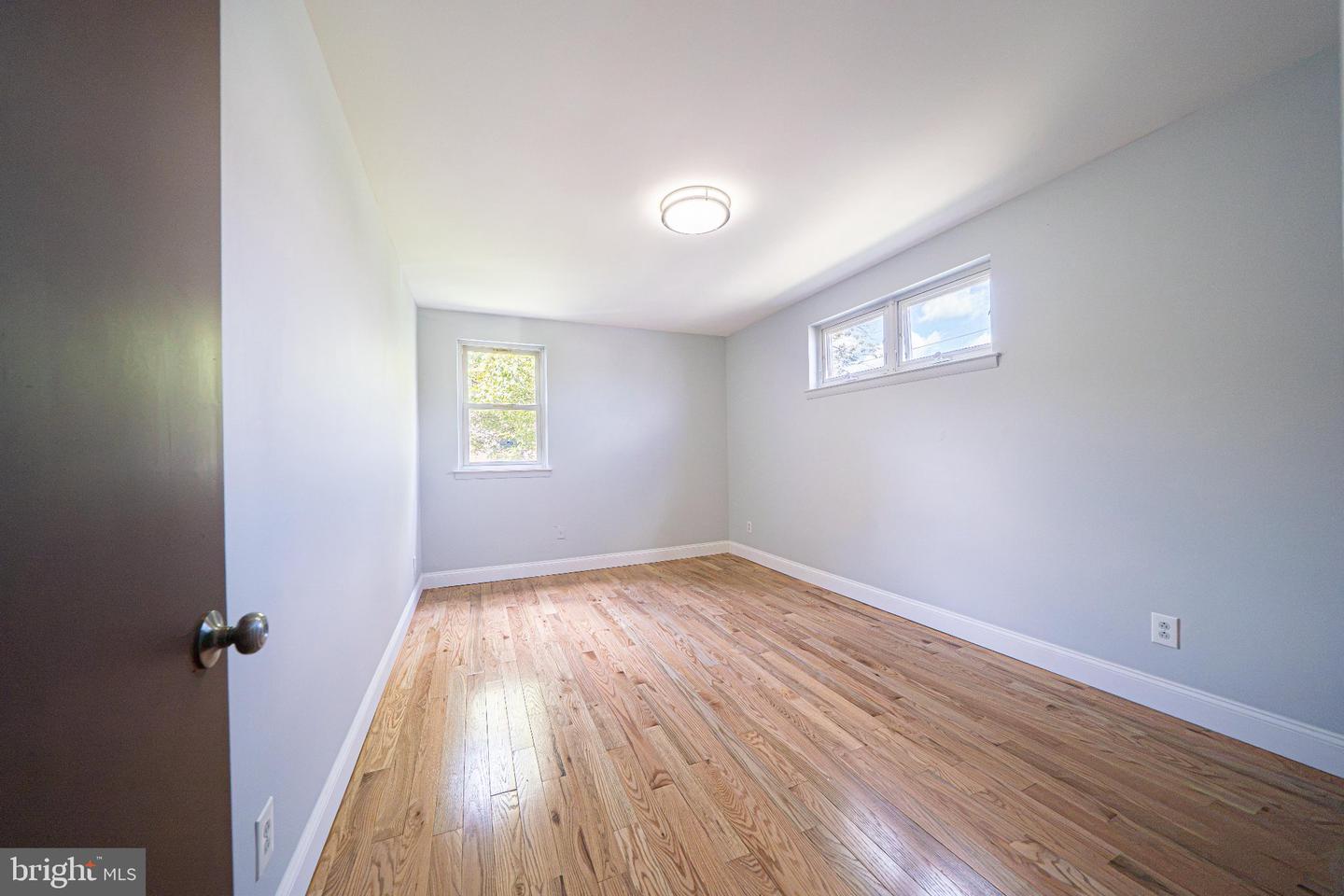 7974 Loretto Ave Property Photo 7
